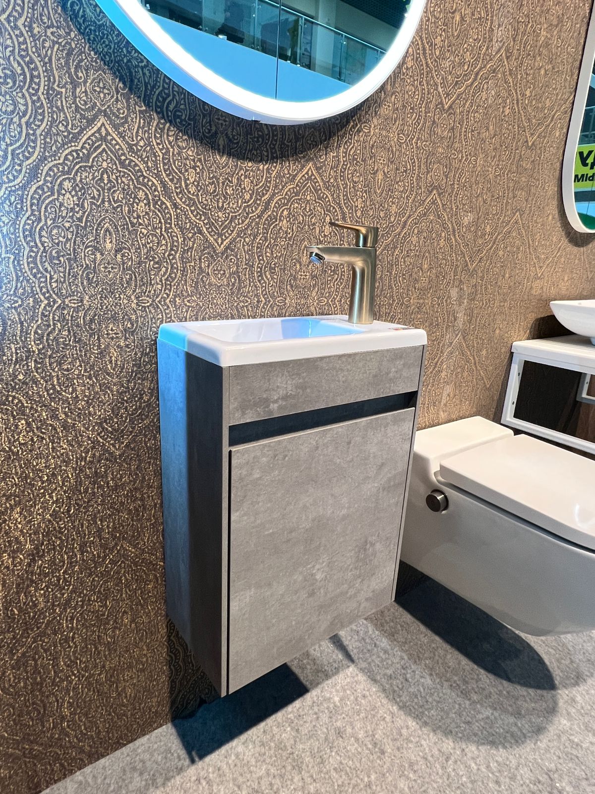 Раковина 395х215